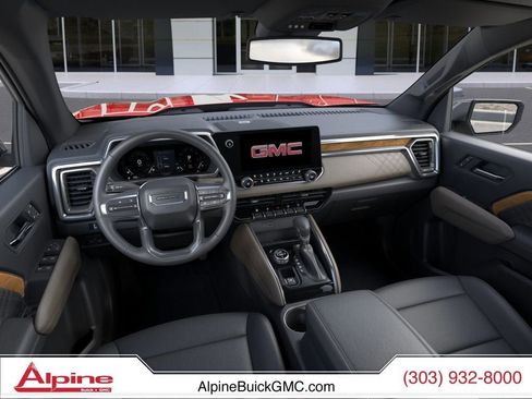 New 2026 GMC Canyon Denali w/ LPO, Black Badging Package AWD/4WD image 15