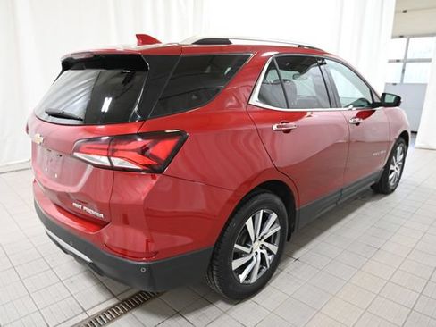 Used 2022 Chevrolet Equinox Premier AWD/4WD image 13