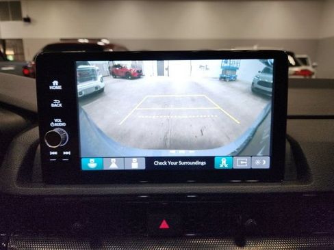 Used 2025 Honda CR-V Sport Touring image 15