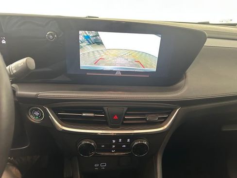 Used 2024 Buick Encore GX Preferred image 23