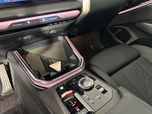 Used 2025 BMW X3 xDrive30i w/ Convenience Package image 18