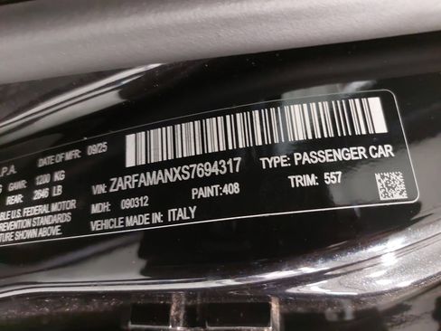 New 2025 Alfa Romeo Giulia w/ Veloce Package Rwd image 37