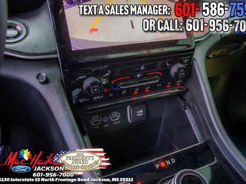 Used 2024 Jeep Grand Cherokee Limited w/ Trailer Tow Package AWD/4WD image 15