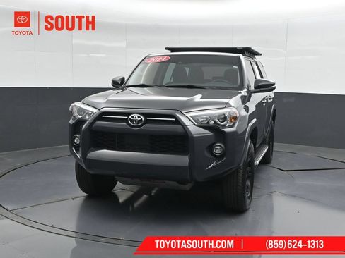 Used 2024 Toyota 4Runner SR5 Premium w/ Moonroof Package AWD/4WD image 5