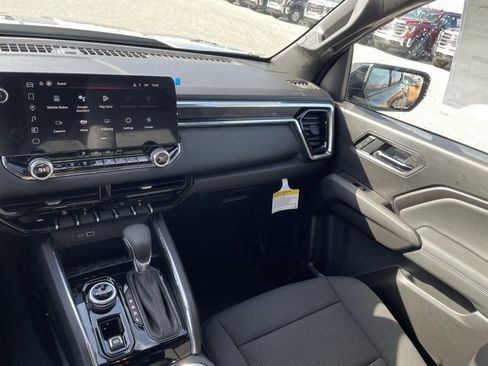 New 2025 GMC Canyon Elevation w/ Convenience Package image 21