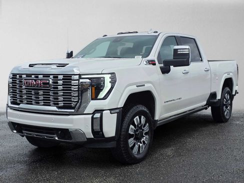 Certified 2025 GMC Sierra 2500 Denali w/ Denali Reserve Package AWD/4WD image 7