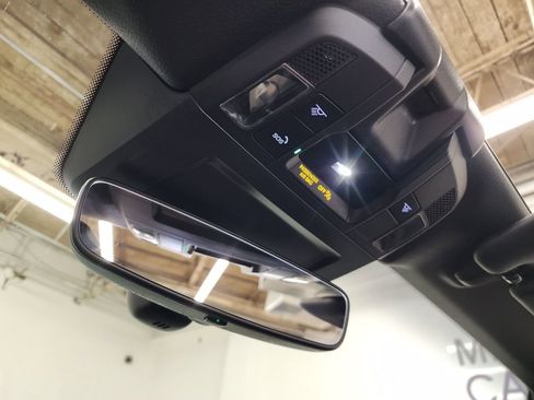 Used 2020 Porsche 911 Carrera 4S image 36