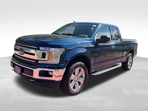 Used 2020 Ford F150 XLT w/ Equipment Group 302A Luxury AWD/4WD image 4