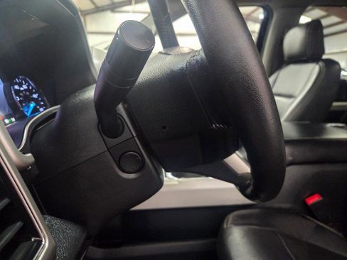 Used 2020 Ford F250 Lariat image 40