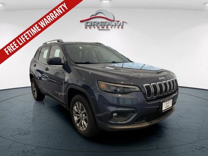 Used 2019 Jeep Cherokee Latitude Plus w/ Cold Weather Group
