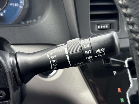 Used 2019 Toyota Sienna XLE w/ XLE Navigation Package image 30