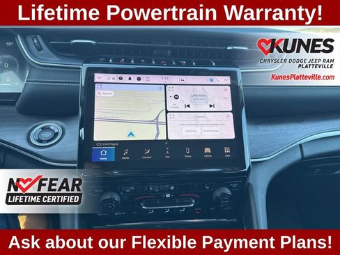 Used 2023 Jeep Grand Cherokee Limited image 17