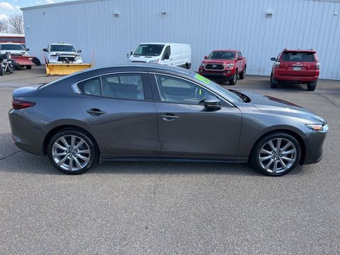 Used 2025 MAZDA MAZDA3 s FWD image 8