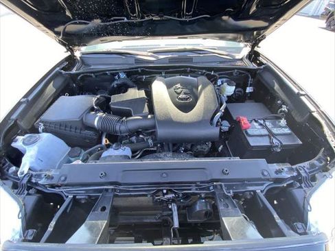 Certified 2022 Toyota Tacoma SR5 w/ Technology Package RWD image 24