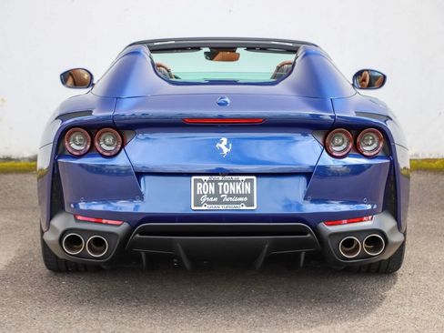 Used 2021 Ferrari 812 GTS RWD image 39