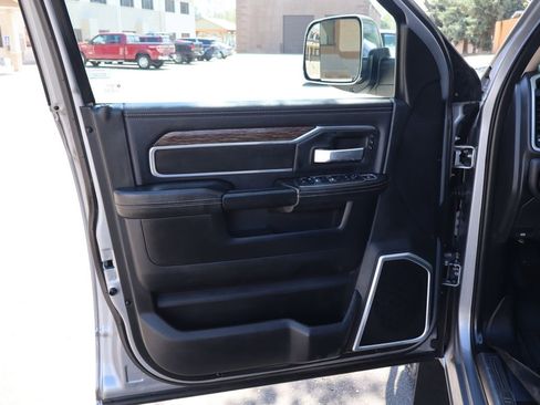 Used 2020 RAM 3500 Laramie AWD/4WD image 23