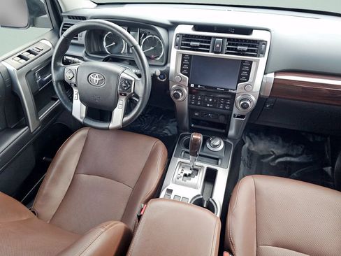 Used 2023 Toyota 4Runner Limited AWD/4WD image 32
