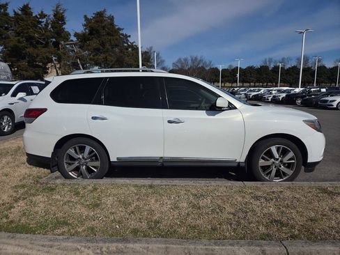 Used 2014 Nissan Pathfinder Platinum w/ Platinum Premium Package image 3