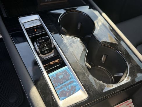 New 2026 Volkswagen Atlas Cross Sport SEL Premium R-Line image 20