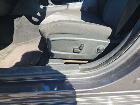 Used 2022 Dodge Charger SXT RWD image 19