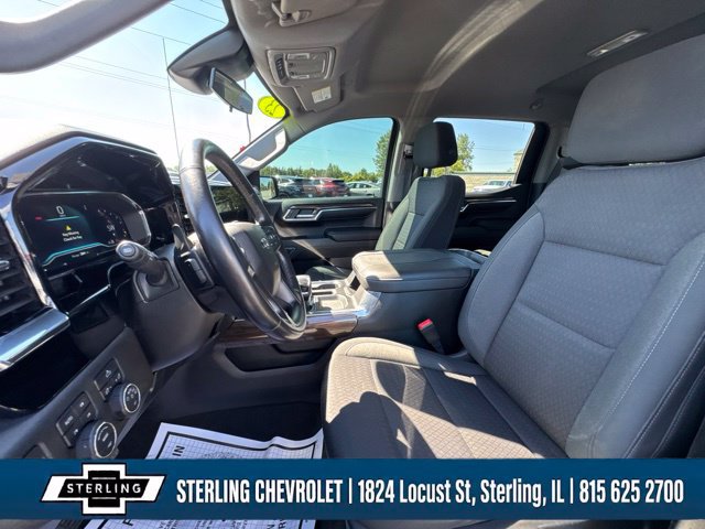 Used 2023 Chevrolet Silverado 1500 RST w/ Z71 Off-Road Package AWD/4WD image 22