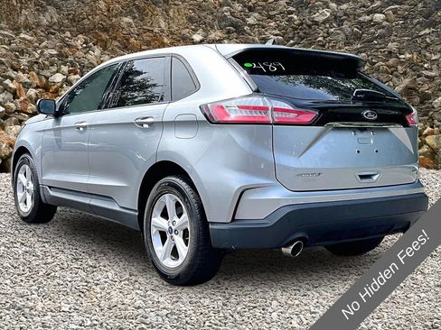 Used 2020 Ford Edge SE FWD image 10