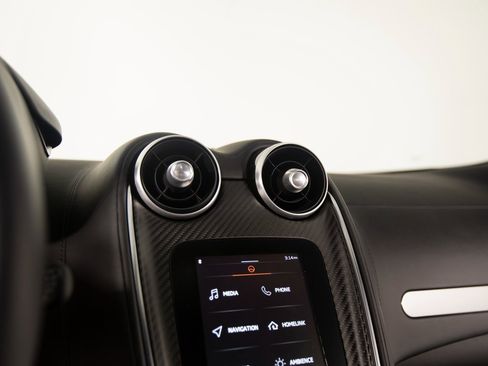 New 2025 McLaren GTS image 18