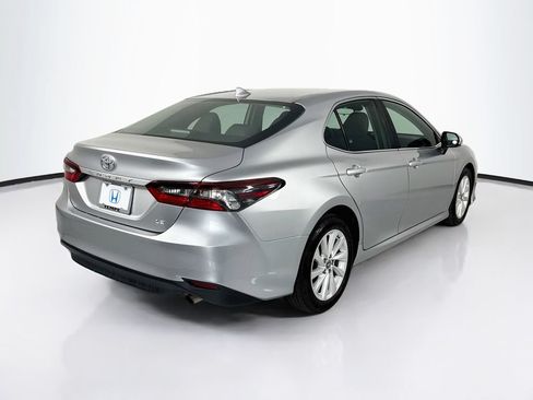 Used 2023 Toyota Camry LE FWD image 5