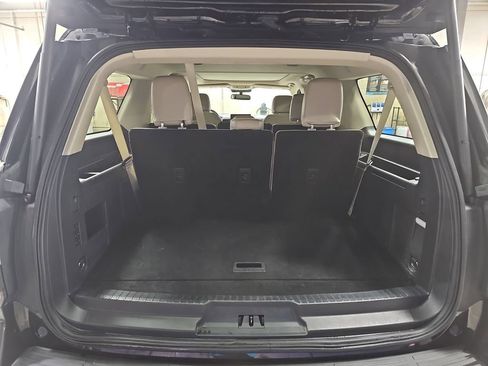 Used 2024 Ford Expedition Max Limited AWD/4WD image 12