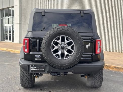 Used 2023 Ford Bronco Badlands AWD/4WD image 5
