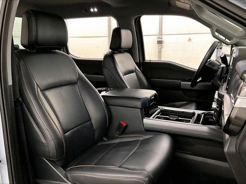 Used 2025 Ford F350 Lariat w/ Chrome Package image 7