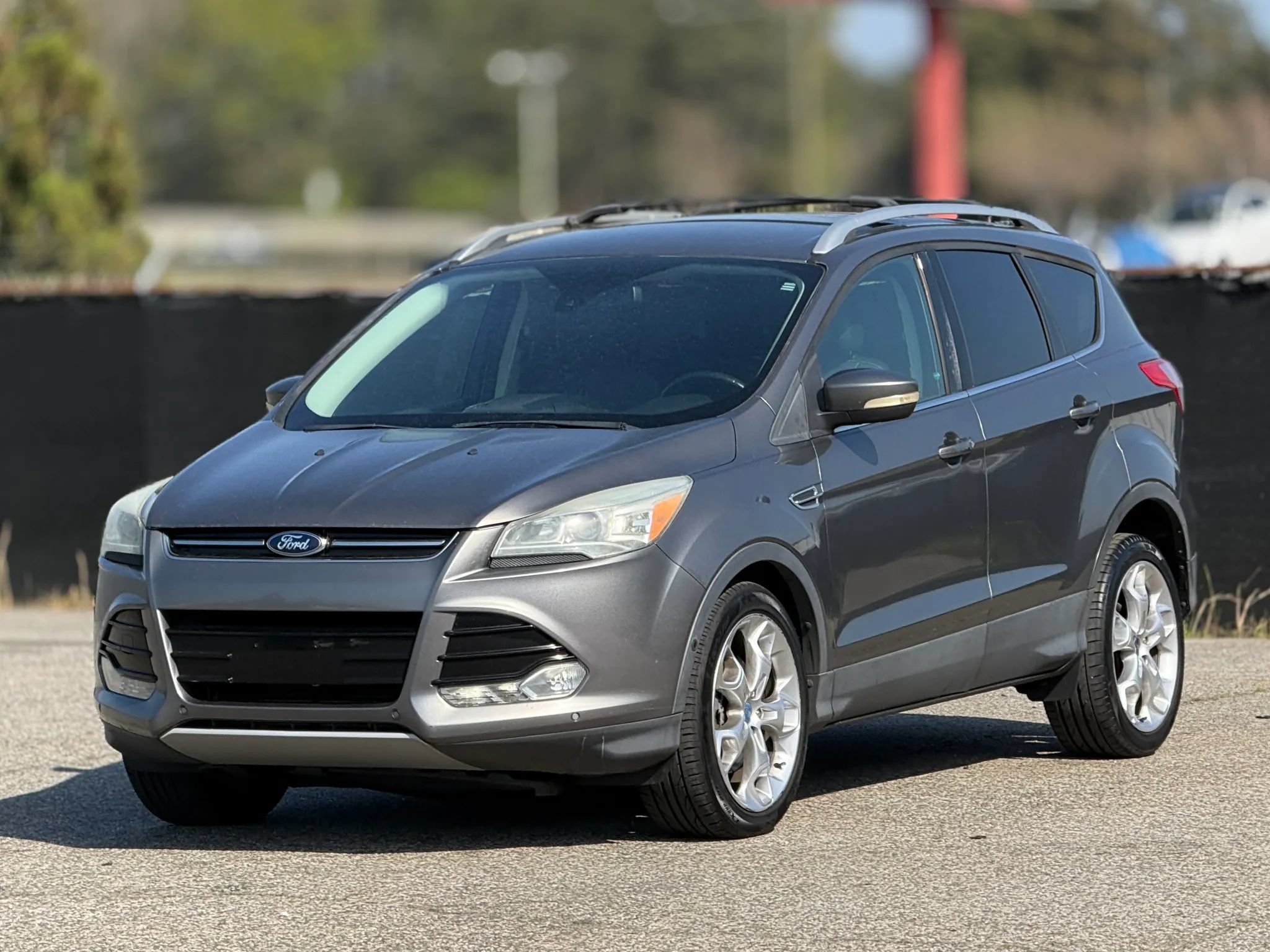 Used 2013 Ford Escape Titanium w/ Parking Technology Pkg FWD image 6