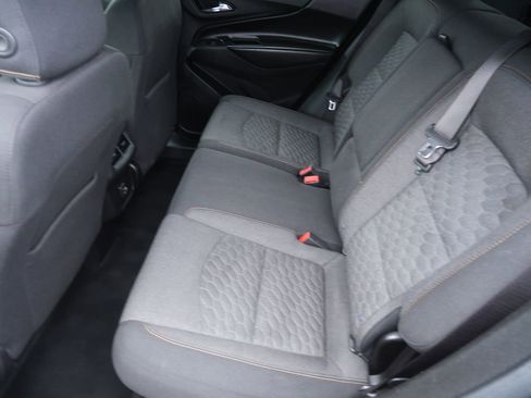 Used 2019 Chevrolet Equinox LT image 22