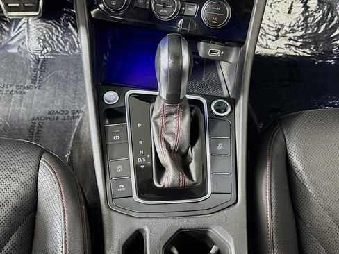 Used 2020 Volkswagen Jetta GLI Autobahn image 19