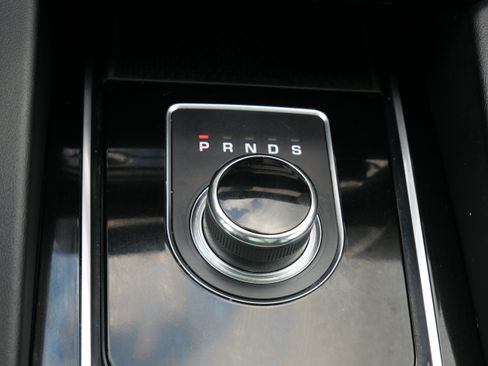 Used 2019 Jaguar F-PACE Prestige AWD/4WD image 22