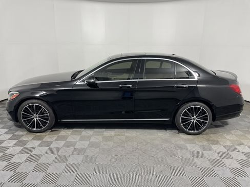 Used 2020 Mercedes-Benz C 300 Sedan image 2