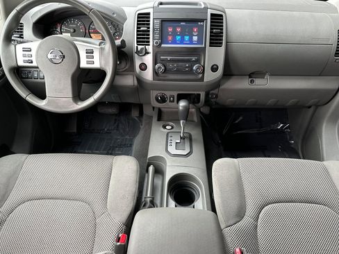 Used 2021 Nissan Frontier SV w/ SV Utility Package AWD/4WD image 14