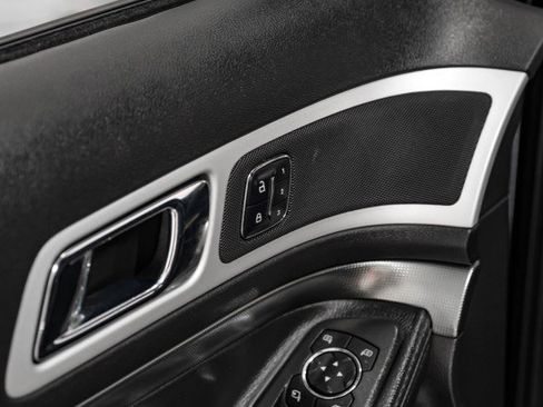 Used 2014 Ford Explorer Sport w/ Equipment Group 401A image 39