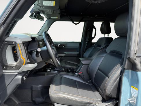 Used 2021 Ford Bronco Badlands image 10