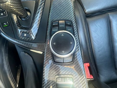 Used 2016 BMW M4 Convertible RWD image 25
