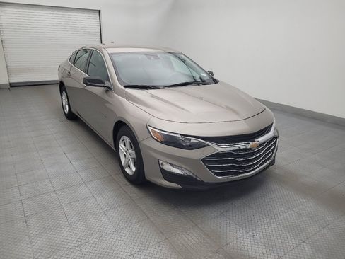 Used 2024 Chevrolet Malibu LT FWD image 13