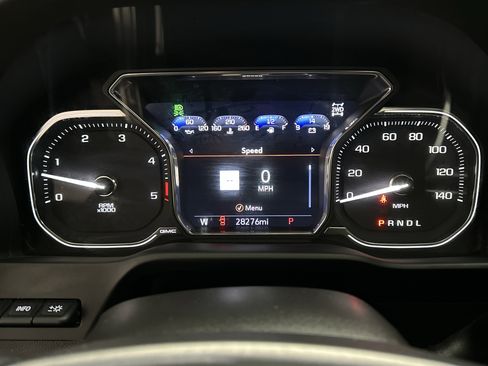 Used 2022 GMC Sierra 3500 Denali w/ Denali Black Diamond Edition image 32