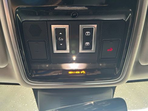 Used 2019 Land Rover Range Rover Supercharged AWD/4WD image 57