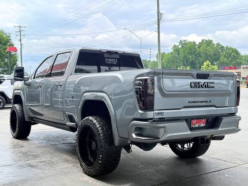 Used 2024 GMC Sierra 2500 Denali Ultimate w/ Max Trailering Package AWD/4WD image 5