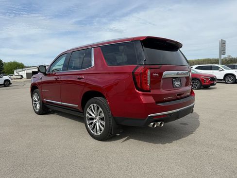 Used 2021 GMC Yukon Denali w/ Denali Premium Package AWD/4WD image 7