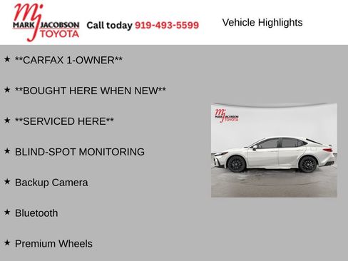 Used 2025 Toyota Camry SE FWD image 6