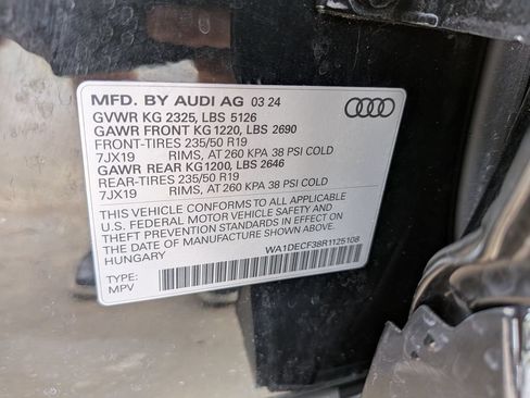 Used 2024 Audi Q3 2.0T Premium w/ Convenience Package AWD/4WD image 41