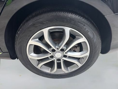 Used 2016 Mercedes-Benz C 300 4MATIC Sedan image 18