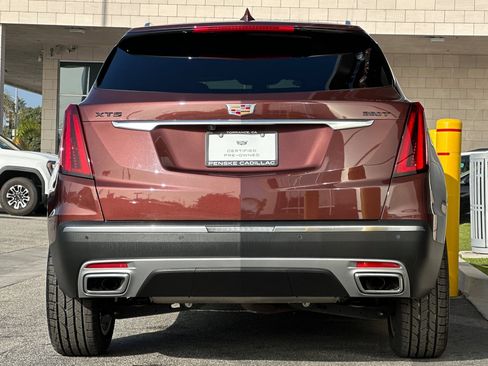 Used 2022 Cadillac XT5 Premium Luxury image 5