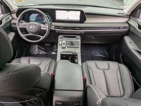 Used 2024 Hyundai Palisade SEL w/ Premium Package FWD image 17